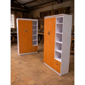 Armoire